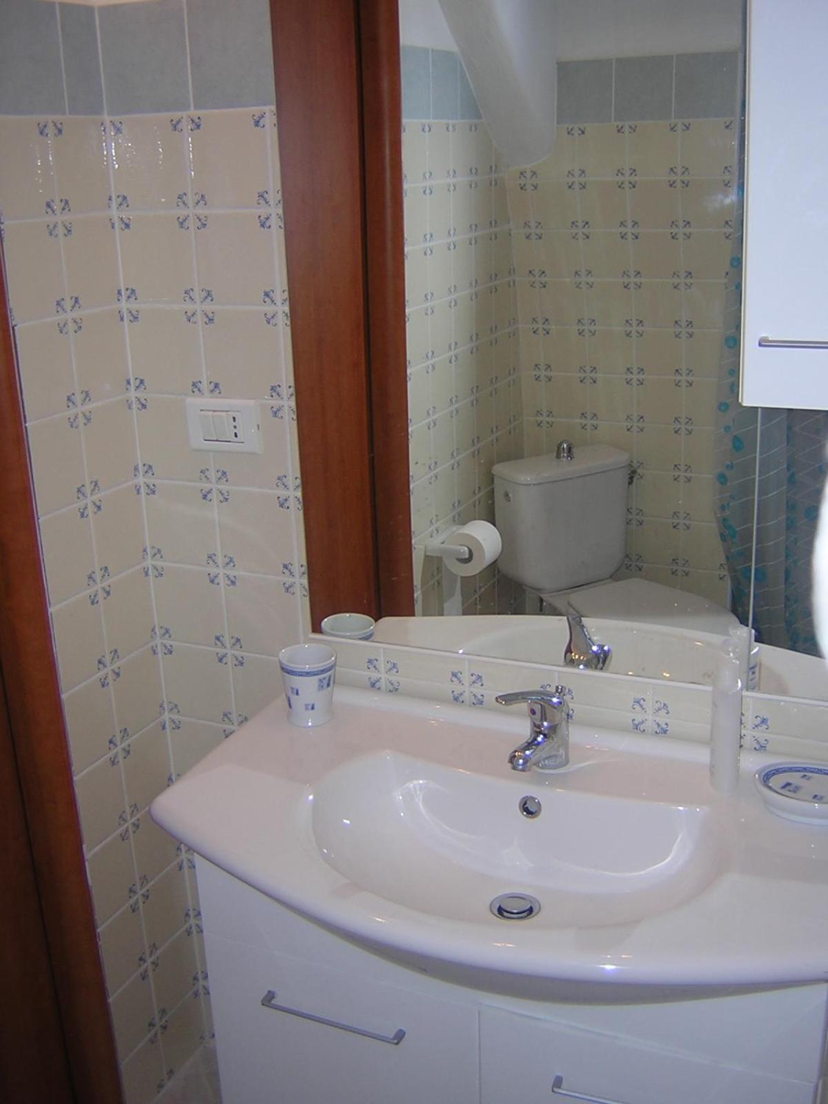 Casadelpino Residence La Piana Ponza Bagian luar foto